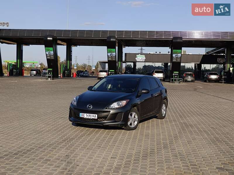 Mazda 3 2012