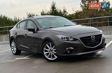 Седан Mazda 3 2015 в 