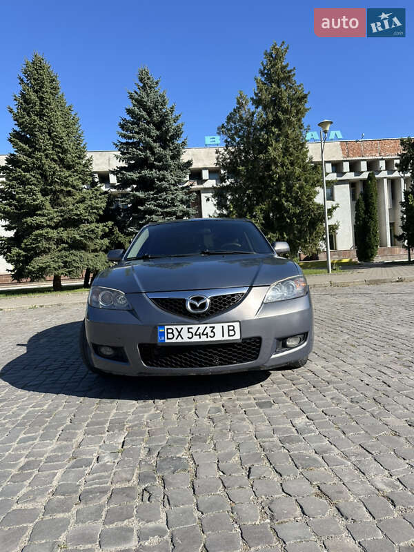 Седан Mazda 3 2008 в Каменец-Подольском