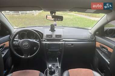 Седан Mazda 3 2005 в 