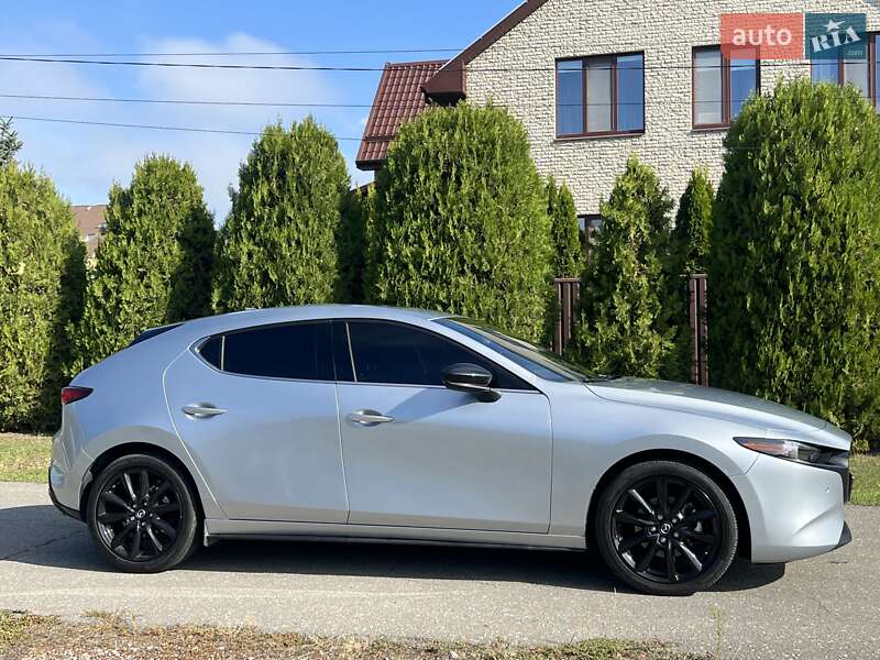 Хетчбек Mazda 3 2022 в Дніпрі