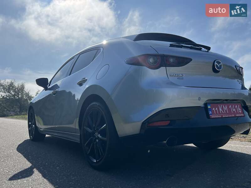 Хетчбек Mazda 3 2022 в Дніпрі