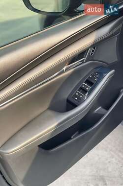 Седан Mazda 3 2019 в 