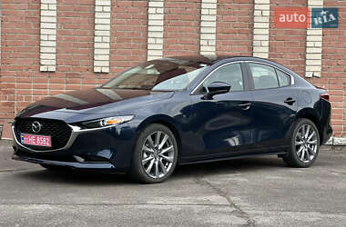 Седан Mazda 3 2024 в Киеве