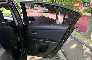 Седан Mazda 3 2006 в 