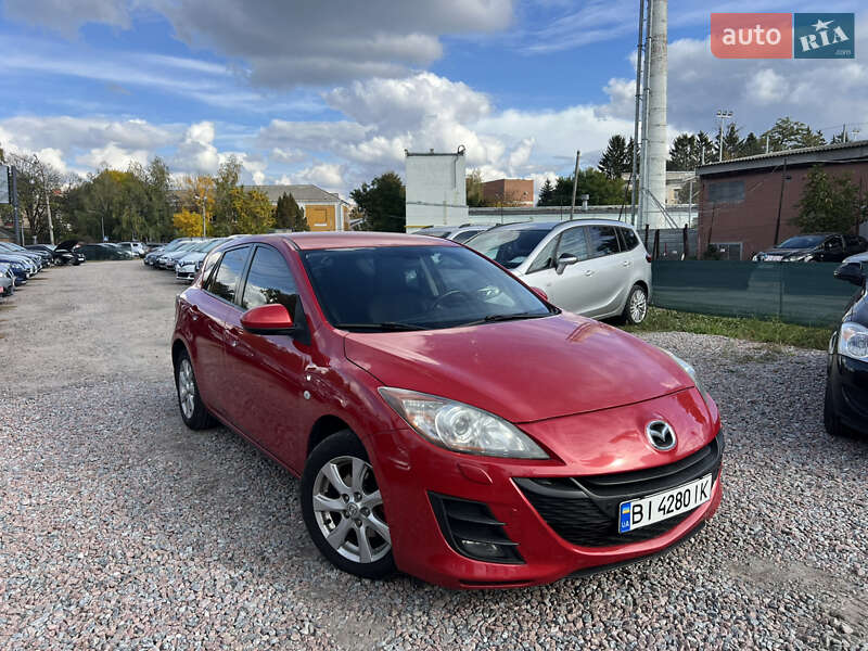 Хэтчбек Mazda 3 2010 в Полтаве