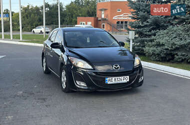 Хэтчбек Mazda 3 2010 в Днепре