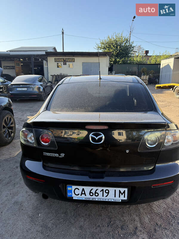 Седан Mazda 3 2008 в Черкассах
