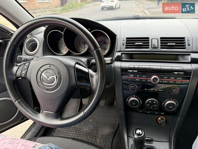 Хэтчбек Mazda 3 2008 в Виннице