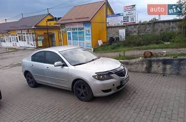 Седан Mazda 3 2004 в 