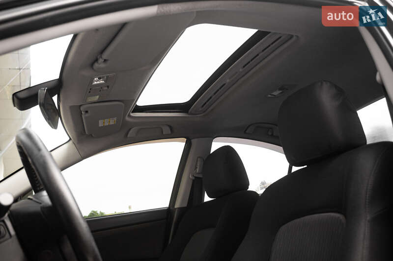 Седан Mazda 3 2008 в Киеве