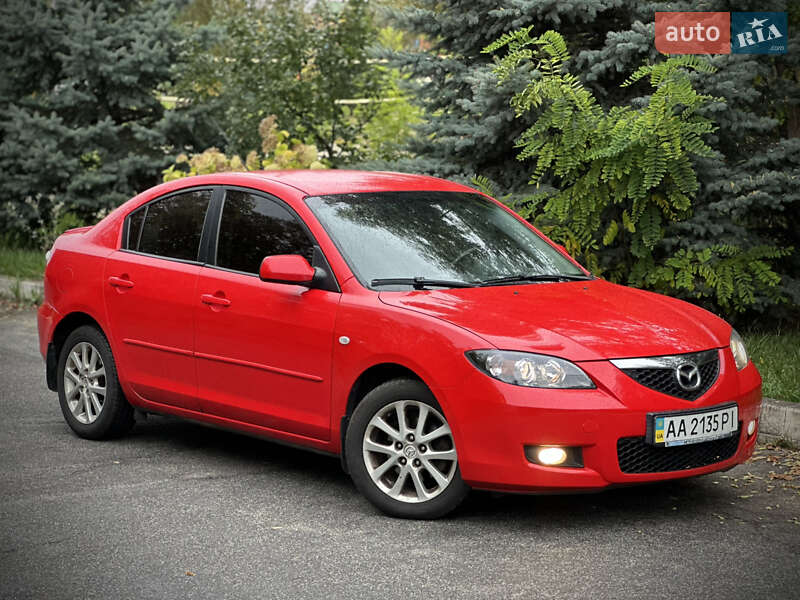 Седан Mazda 3 2008 в Киеве