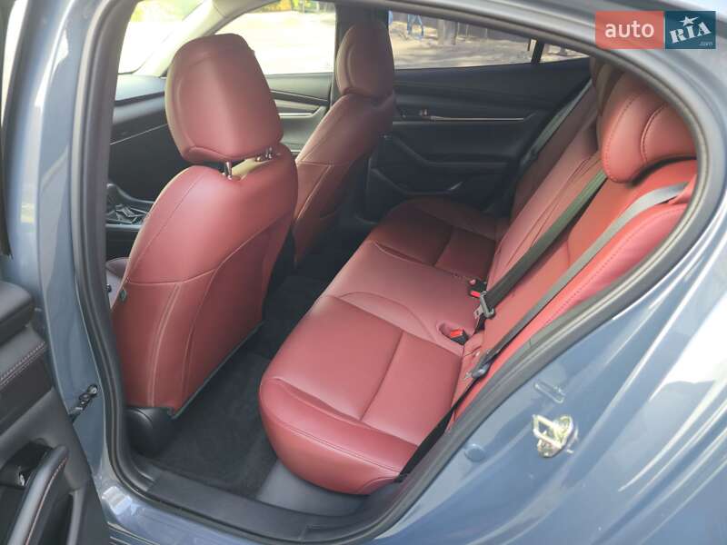Седан Mazda 3 2023 в Днепре фото 17 Седан Mazda 3 2023 в Днепре
