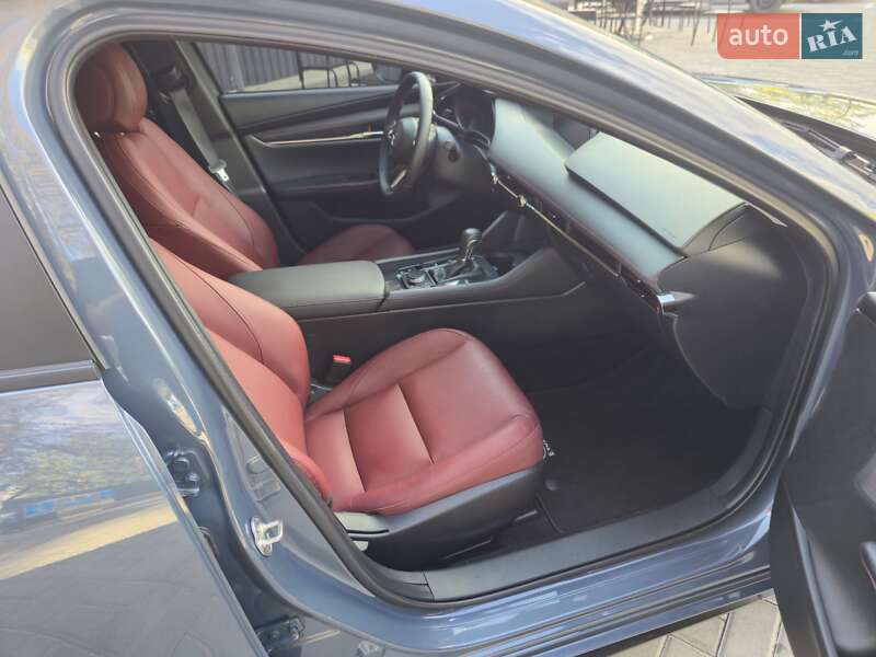 Седан Mazda 3 2023 в Днепре фото 22 Седан Mazda 3 2023 в Днепре