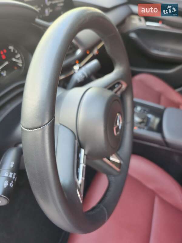 Седан Mazda 3 2023 в Днепре фото 27 Седан Mazda 3 2023 в Днепре