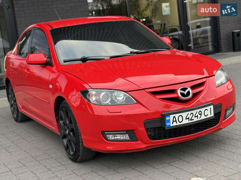 Седан Mazda 3 2007 в Ужгороде