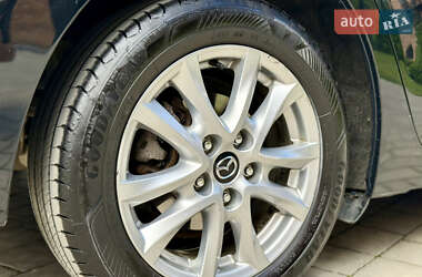 Седан Mazda 3 2013 в 