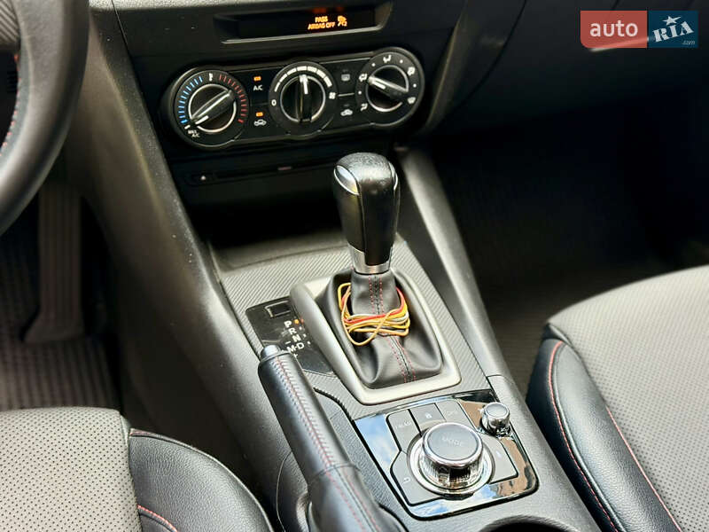 Седан Mazda 3 2013 в Ивано-Франковске