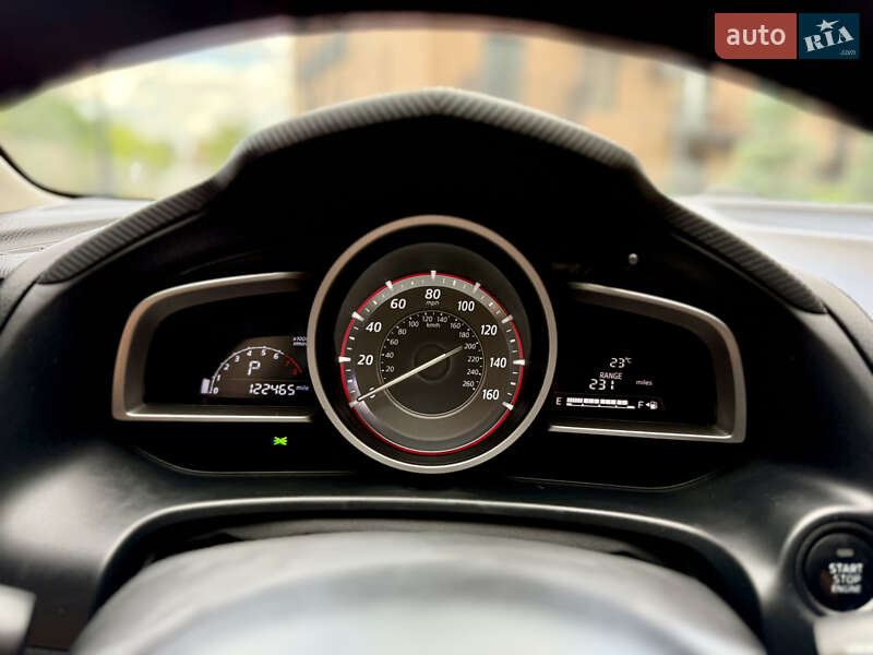 Седан Mazda 3 2013 в Ивано-Франковске