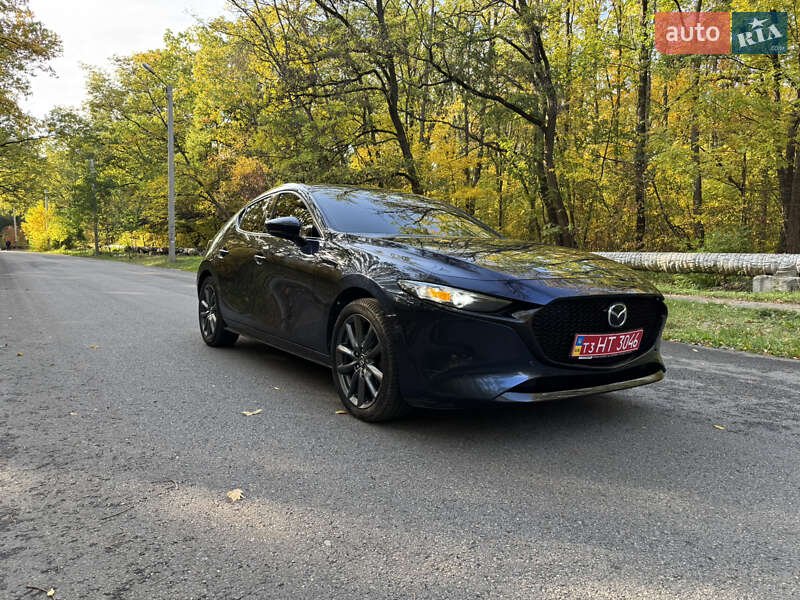 Хэтчбек Mazda 3 2019 в Харькове