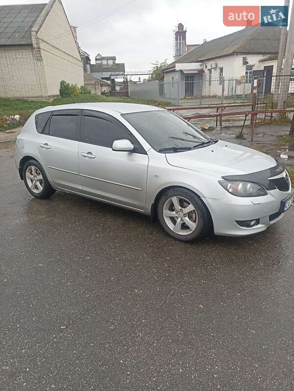 Хэтчбек Mazda 3 2005 в Шполе