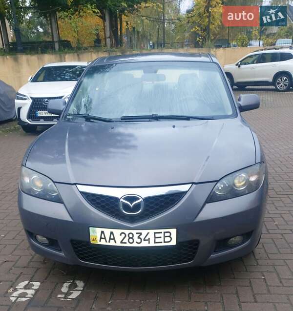 Седан Mazda 3 2007 в Киеве