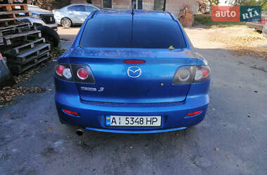 Седан Mazda 3 2004 в 