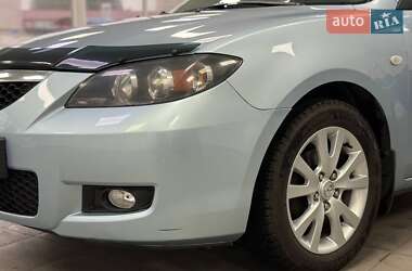 Седан Mazda 3 2007 в 
