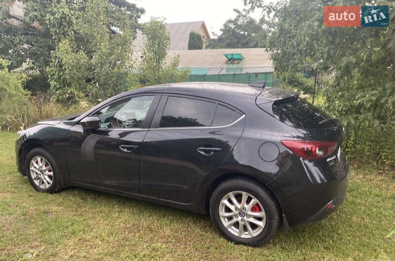 Хетчбек Mazda 3 2016 в Дубні