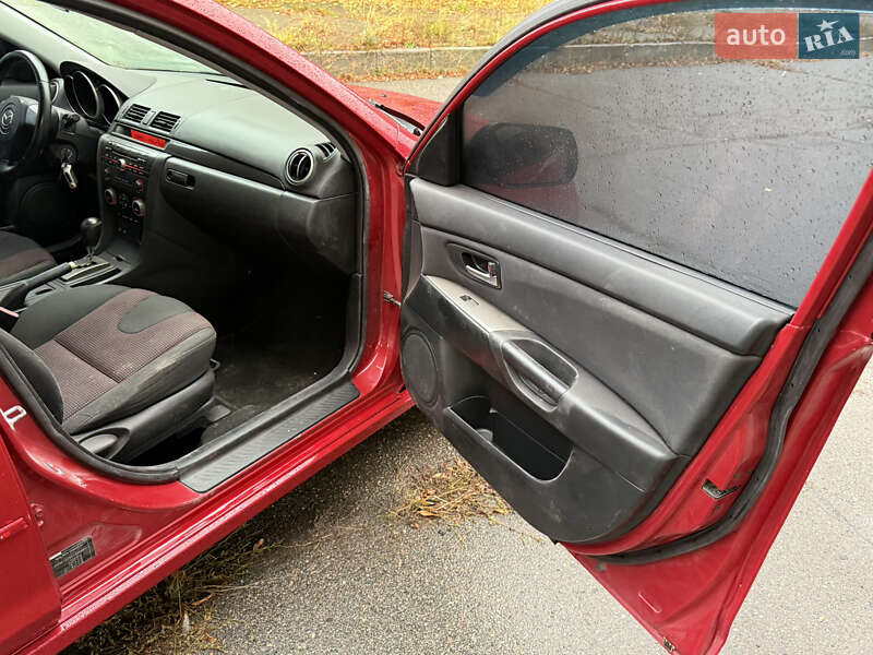 Седан Mazda 3 2005 в Черкассах