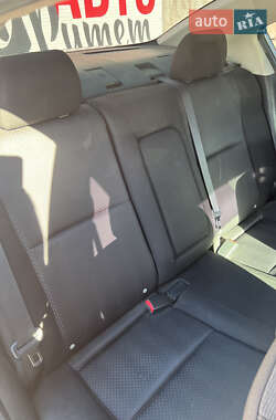 Седан Mazda 3 2009 в 