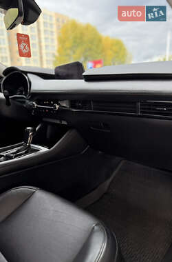 Седан Mazda 3 2019 в  фото 21 Седан Mazda 3 2019 в