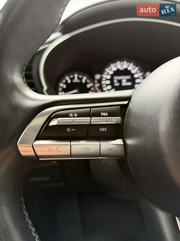 Седан Mazda 3 2019 в Киеве фото 32 Седан Mazda 3 2019 в Киеве