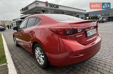 Седан Mazda 3 2017 в 