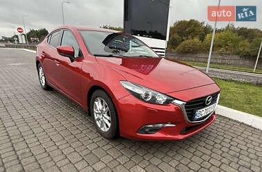 Седан Mazda 3 2017 в 
