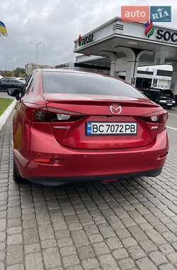 Седан Mazda 3 2017 в 