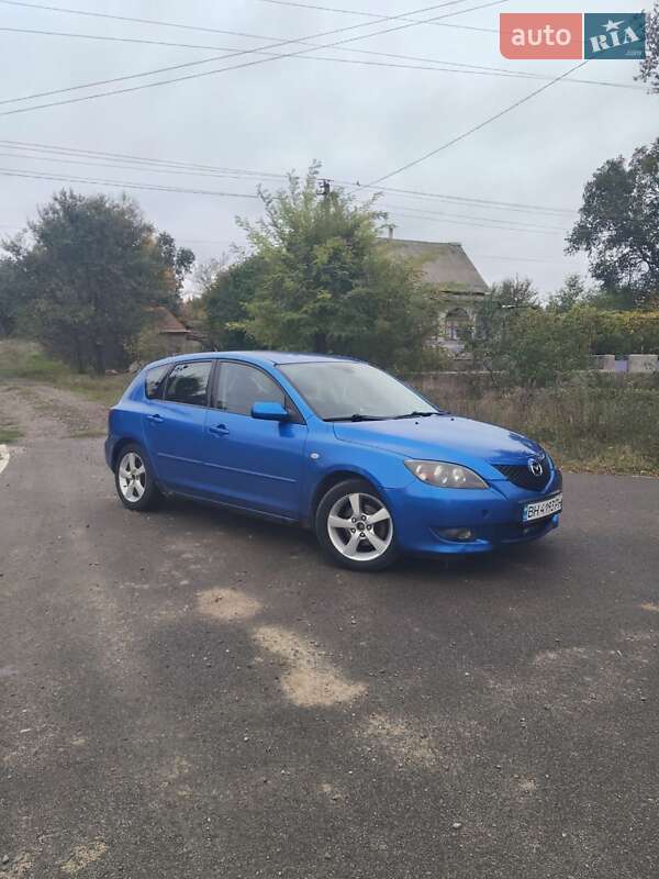Хэтчбек Mazda 3 2004 в Арцизе