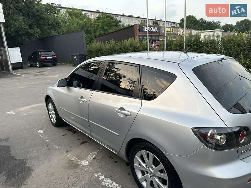 Хэтчбек Mazda 3 2007 в Кропивницком