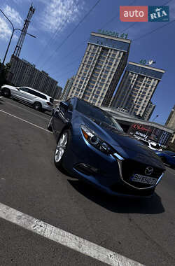 Седан Mazda 3 2016 в 