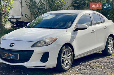 Седан Mazda 3 2013 в 
