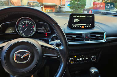 Хэтчбек Mazda 3 2017 в Броварах