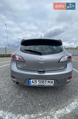 Хэтчбек Mazda 3 2012 в 
