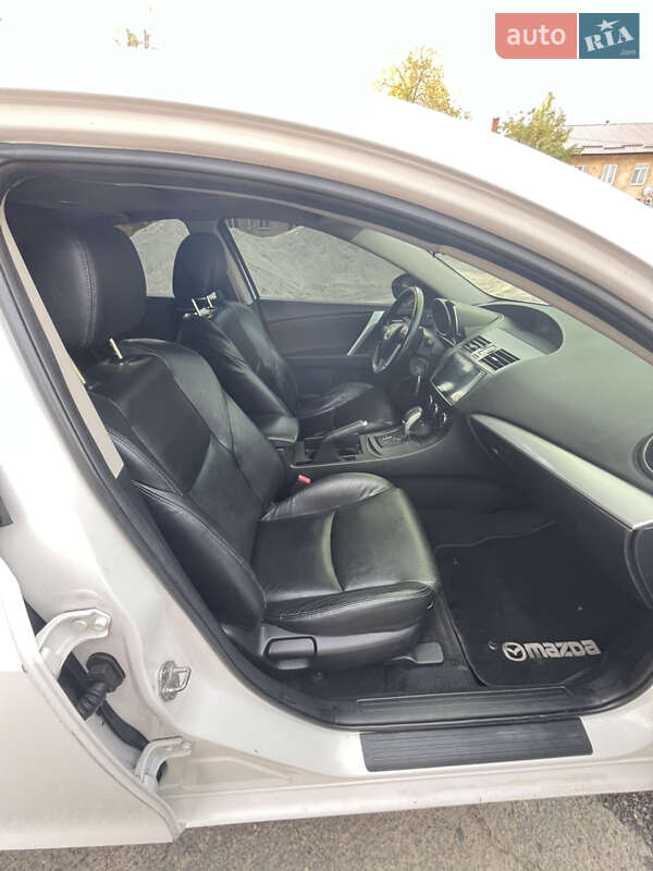 Седан Mazda 3 2011 в Днепре фото 12 Седан Mazda 3 2011 в Днепре