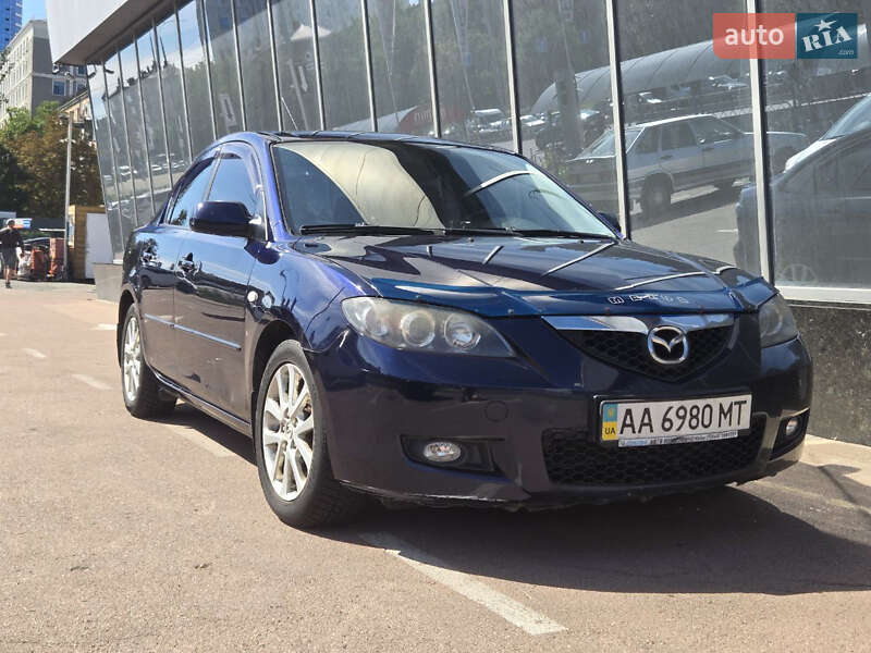 Седан Mazda 3 2009 в 