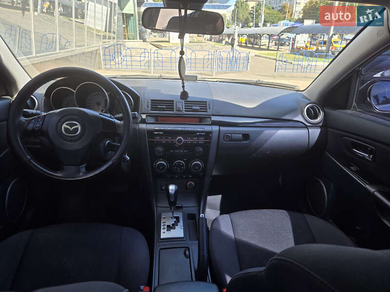Седан Mazda 3 2009 в Києві