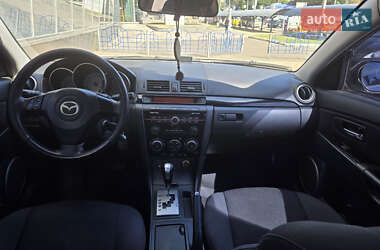 Седан Mazda 3 2009 в 