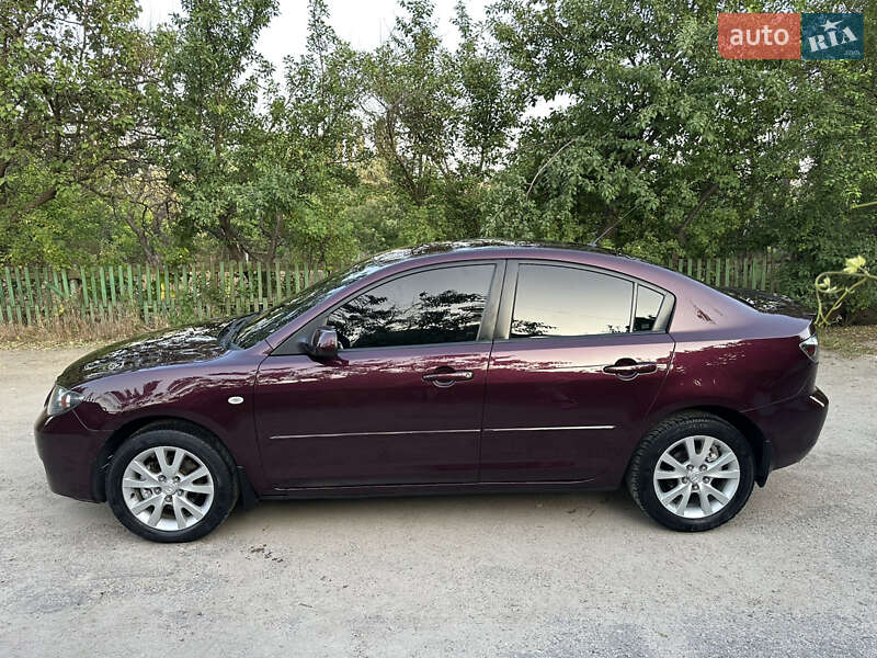 Седан Mazda 3 2006 в Запоріжжі