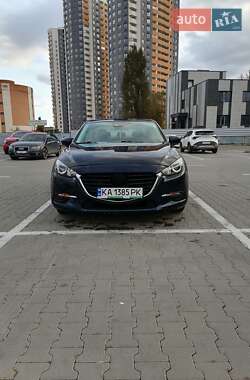Седан Mazda 3 2017 в 
