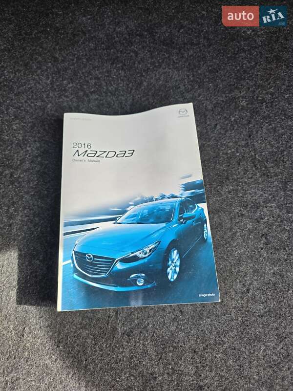 Седан Mazda 3 2016 в Тернополе