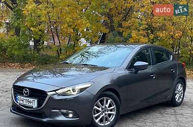 Хэтчбек Mazda 3 2016 в Полтаве